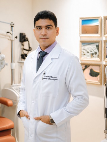 Dr. Daniel Campos