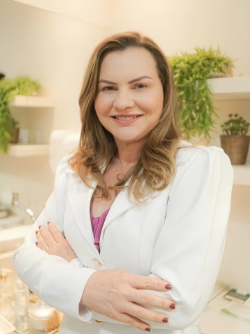 Dra. Cristiane Carvalho